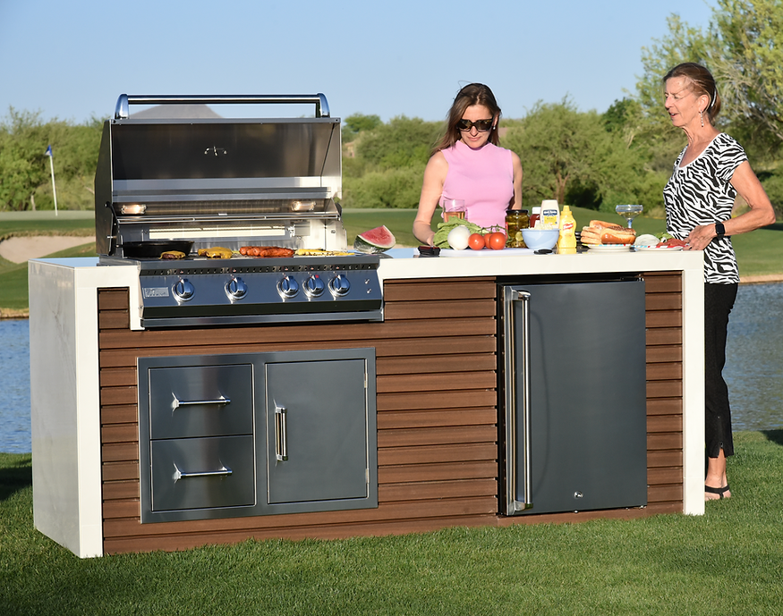 KoKoMo Outdoor Kitchen Island with Waterfall Edge – 32” Built-In Grill