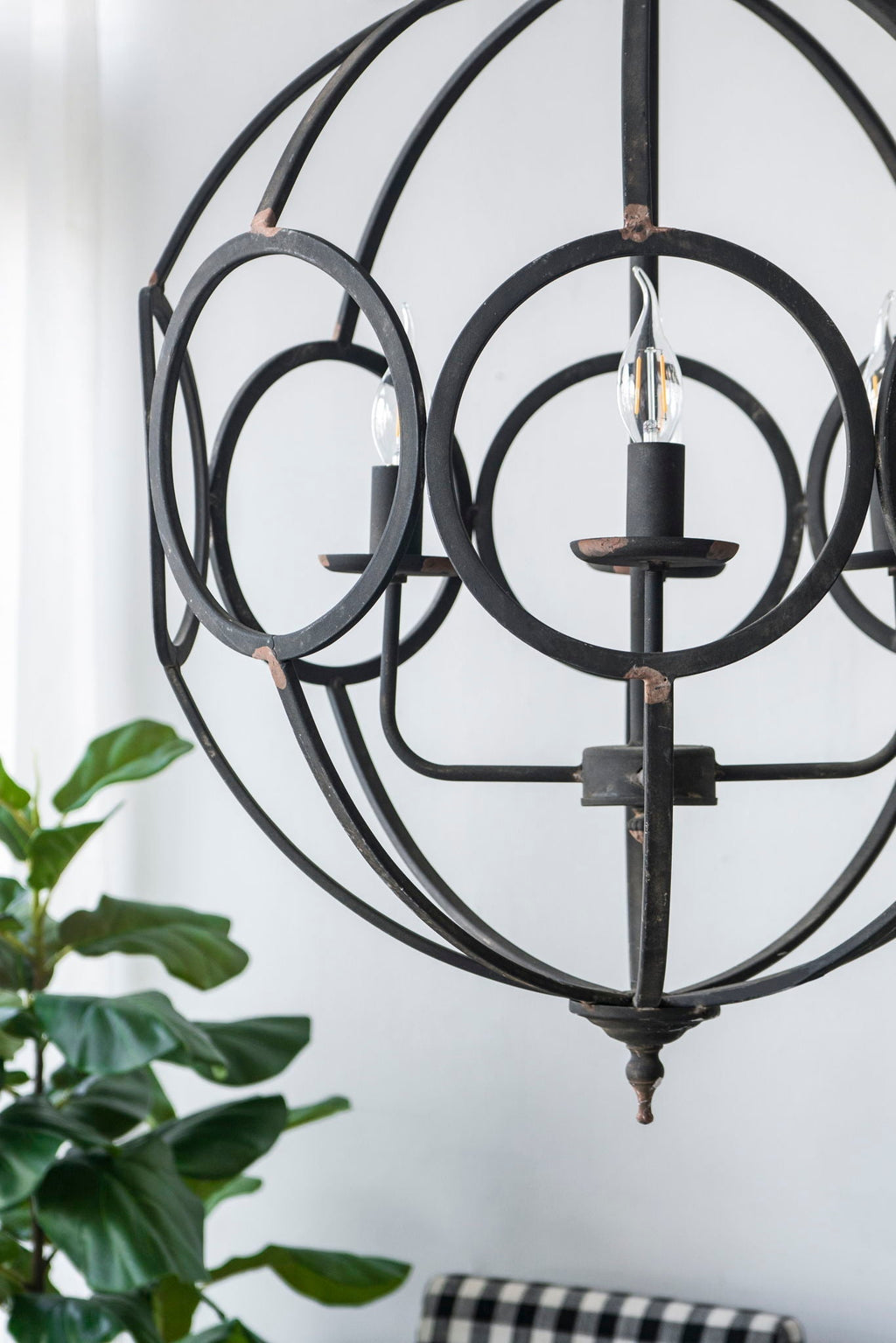 4 Light Metal Chandelier in Black Iron with Adjustable Chain